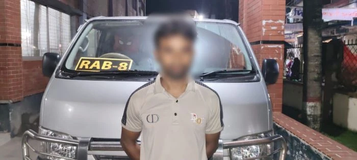 র‍্যাব-৫ এর অভিযানে গোদাগাড়ীতে ধর্ষণ মামলার প্রধান আসামি গ্রেপ্তার